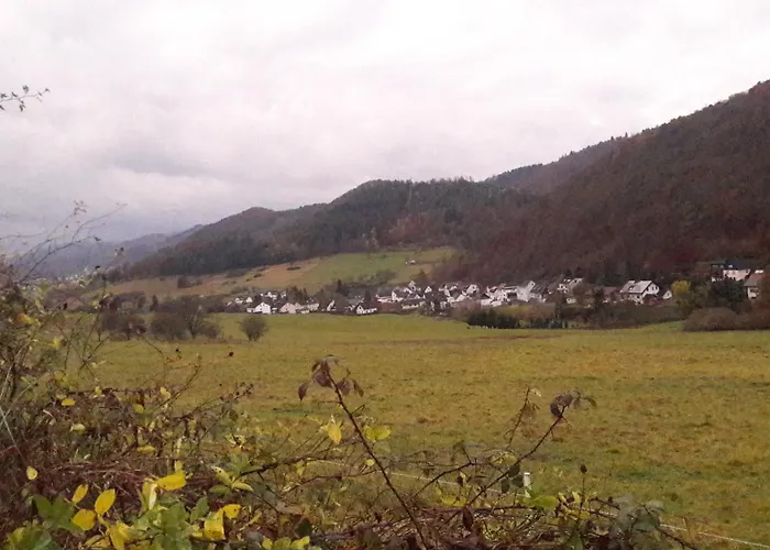 Apartman Unten Im Dorf *